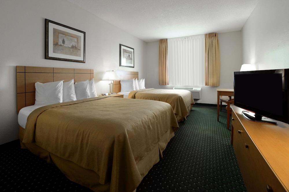 Quality Inn & Suites Springfield Southwest Near I-72 Exterior photo